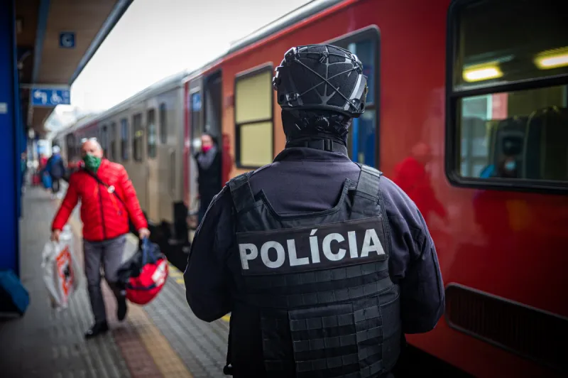 Koronavírus: Ďalšie opatrenie vlády zlyhalo skôr ako začalo - SME