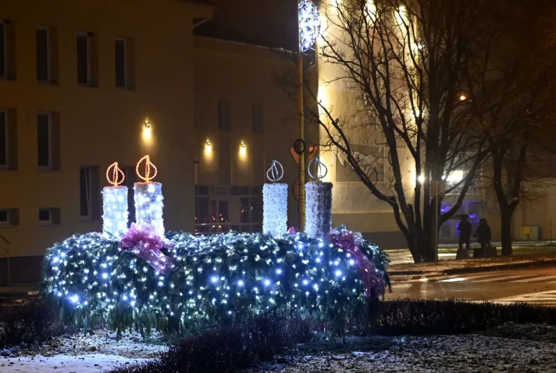 Koronavírus: Odporúčanía pre pokojné Vianoce a zvládnutie omikronu - Komentáre SME