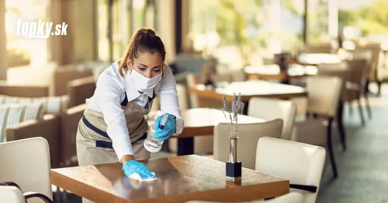 KORONAVÍRUS Rakúsko pre šírenie variantu omikron sprísni opatrenia v gastre i pri cestovaní | Topky.sk