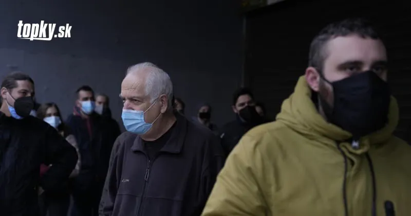 KORONAVÍRUS Grécko hlási oproti minulému týždňu takmer šesťnásobný nárast prípadov | Topky.sk