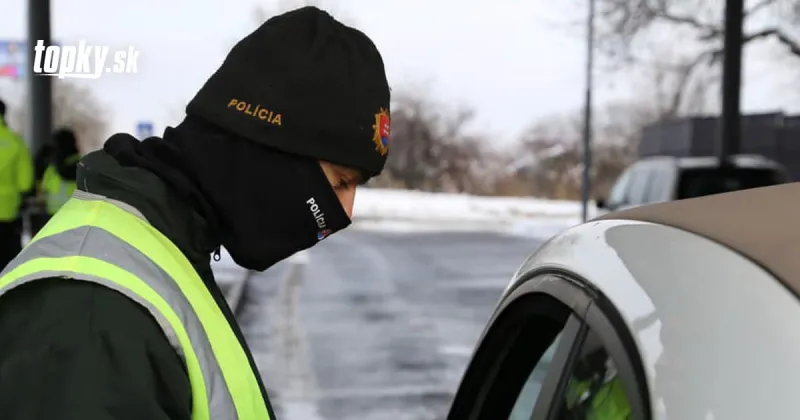 PRIESKUM Takmer 85 percent ľudí dodržiavalo opatrenia: Ľudia kvôli lockdownu odmietali návštevy! | Topky.sk