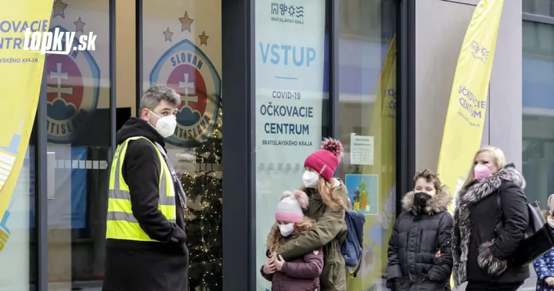 KORONAVÍRUS Názory na povinné očkovanie sa líšia: Hlas-SD ho odmieta, PS ho podporuje | Topky.sk
