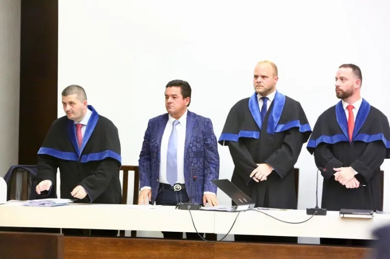 Kočner vyjde prvýkrát po mesiaci z väzenia: Výsluch na súde, čaká ho ťažký boj o slobodu | Topky.sk