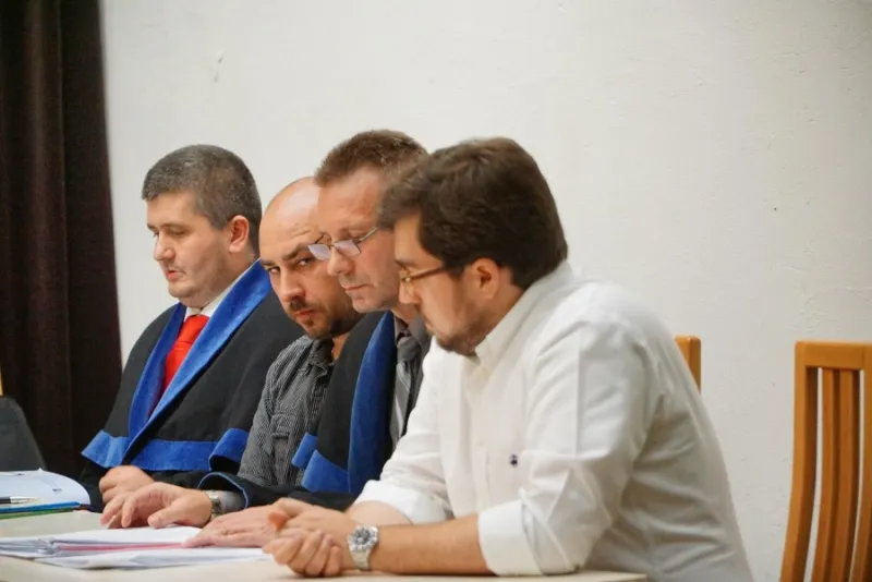 Zvrat v kauze odpadkových bossov: Policajt mal brať úplatky, teraz je všetko inak | Topky.sk