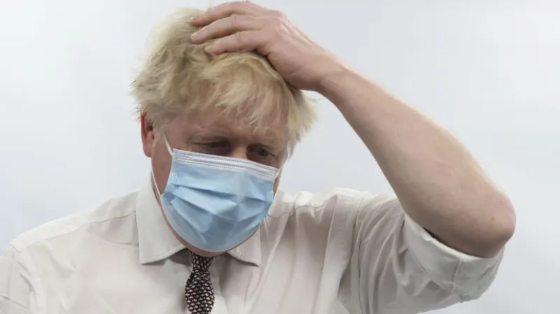 Johnsona okrem večierku počas lockdownu obvinili z ďalšieho porušenia pravidiel - Svet - Správy - Pravda