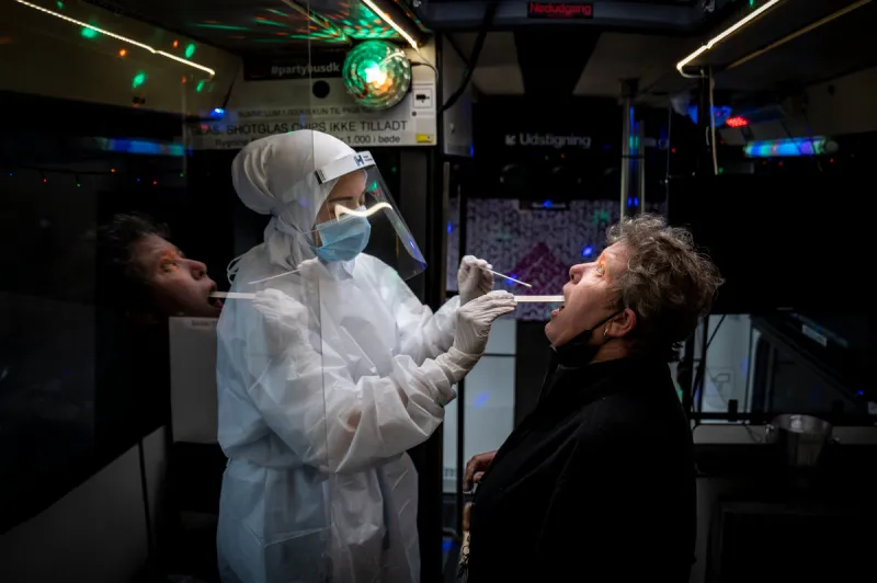 Koronavírus na Slovensku sledujeme minútu po minúte - SME