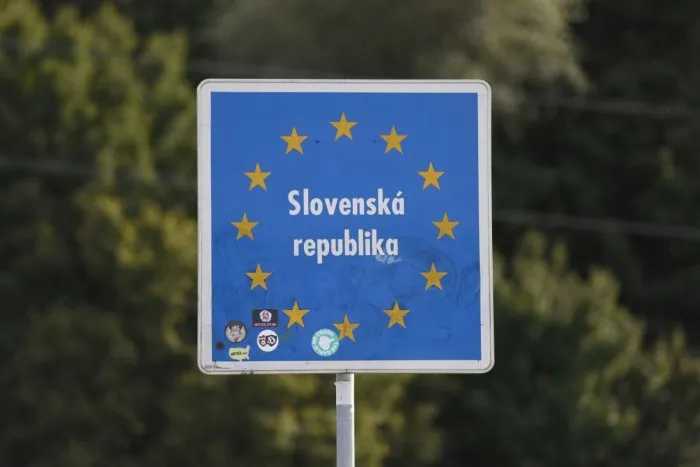 Prekonali ste koronavírus? Po príchode na Slovensko bude pre vás platiť nový režim