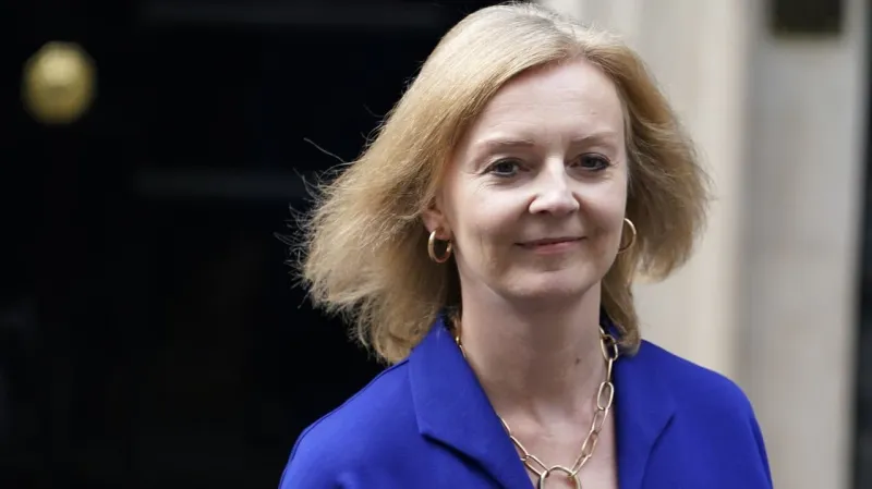 Britská šéfka diplomacie má pozitívny test na koronavírus: Počas dňa bez rúška vystupovala v parlamente | Nový Čas