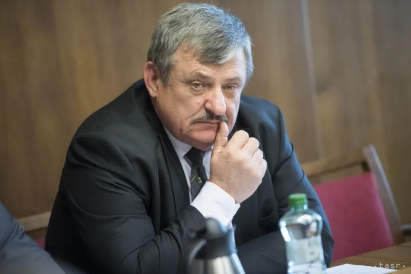 VIDEO: HRNKO: Galko a Rajtár vyniesli z výborov utajované informácie