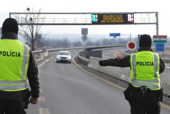 Prekonali ste koronavírus a vraciate sa na Slovensko? TAKÝTO režim bude pre vás PLATIŤ!