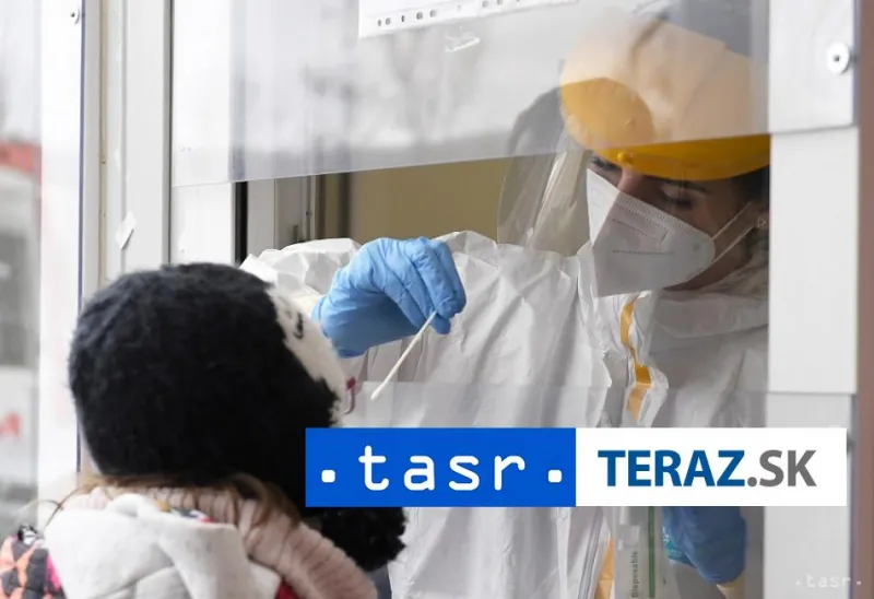 Na Slovensku pribudlo 19.872 prípadov nákazy koronavírusom a 17 obetí
