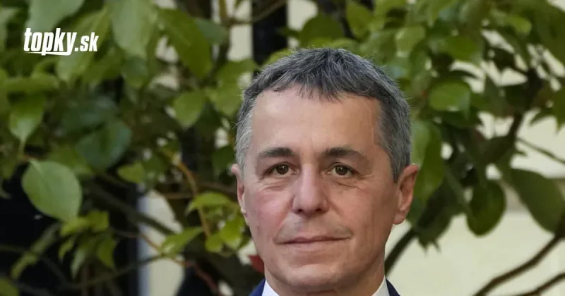 KORONAVÍRUS Švajčiarsky prezident Cassis sa nakazil covidom, keď krajina ruší opatrenia | Topky.sk