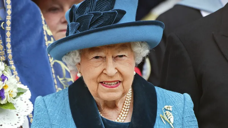 Britská kráľovná Alžbeta II. má koronavírus: Ako sa cíti 95-ročná panovníčka? | Nový Čas