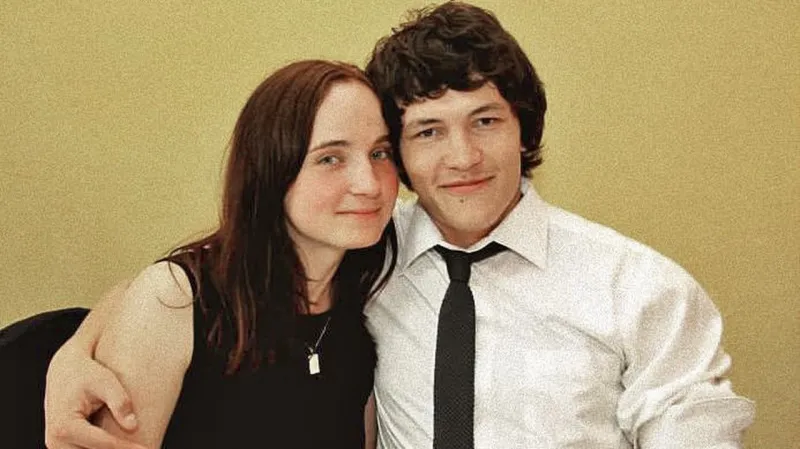 Politici si pripomínajú odkaz zavraždeného novinára a jeho snúbenice: Kuciak bol hrozbou pre systém | Nový Čas