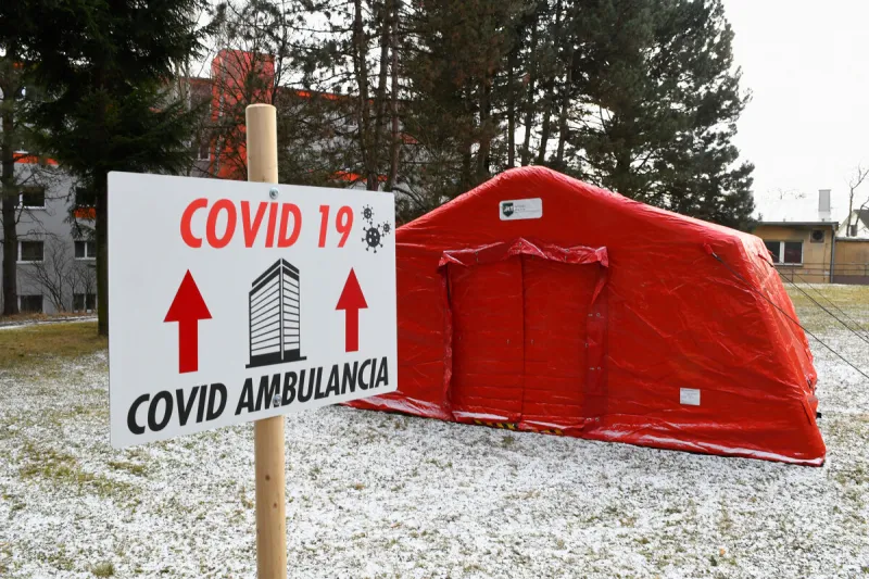 Koronavírus na Slovensku: Ako vyzerá pandémia po dvoch rokoch - SME