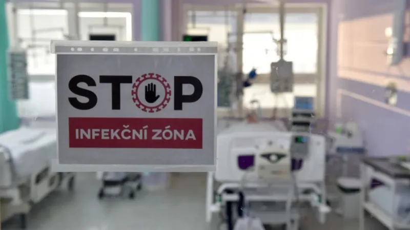 Menej testov, no viac pozitívnych ako pred týždňom: Česko hlási tisíce nových prípadov koronavírusu | Nový Čas