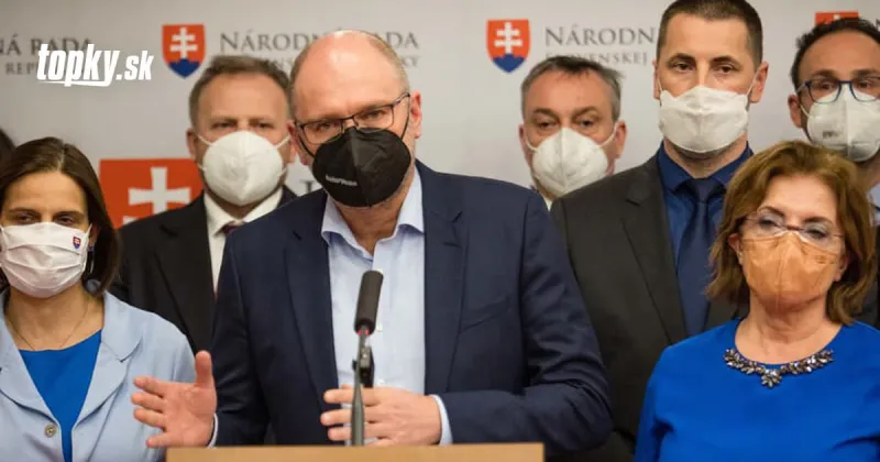 SaS podala podnet na rozpustenie Nočných vlkov na Slovensku | Topky.sk