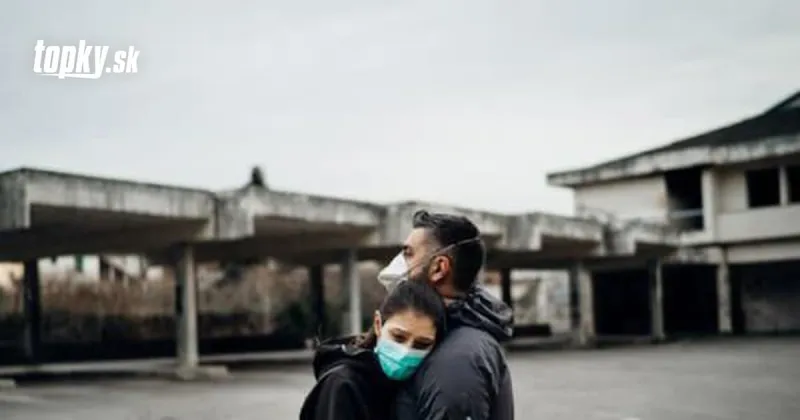 VIDEO Manželov od seba odrezala pandémia: Neskutočné, ako sa chcel dostať zamilovaný muž ku svojej žene | Topky.sk