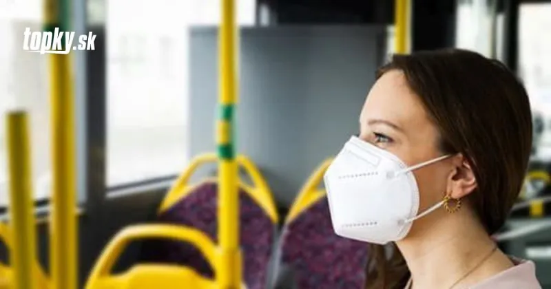 KORONAVÍRUS V Česku sa od Veľkej noci zrejme zrušia povinné respirátory vo verejnej doprave | Topky.sk