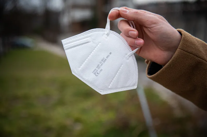 Respirátory zostanú minimálne do veľkej noci (koronavírus na Slovensku) - SME