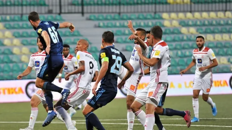 Koniec koronavírusu v nedohľadne: ÚLK odložila ligovú dohrávku | Nový Čas