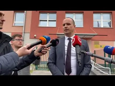 Kauza Súmrak: Obhajcovia Roberta Kaliňáka o rozhodnutí súdu - YouTube
