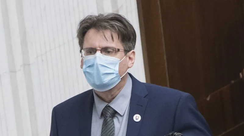 Vetrák verí v zákonnosť odpočúvania, Šutaj Eštok hovorí o špehovaní opozície - Domáce - Správy - Pravda