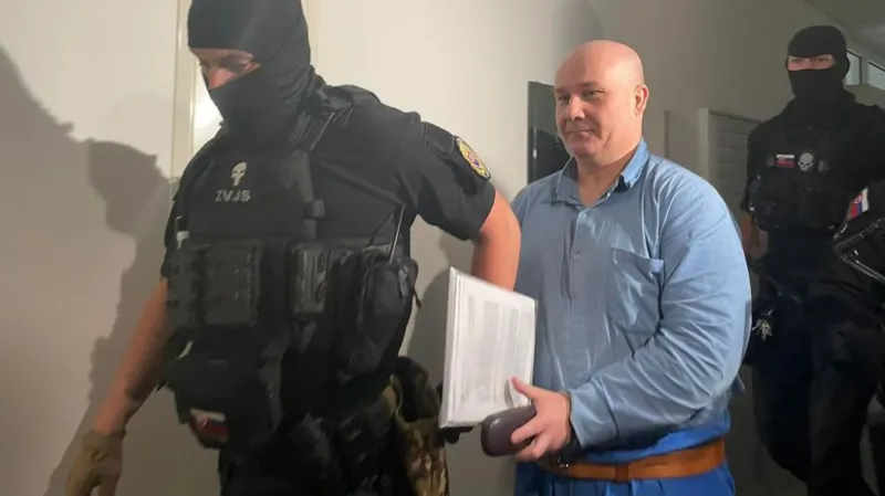 Podľa Andruskóa Žilinka posúval informácie Kuciakovi - Domáce - Správy - Pravda