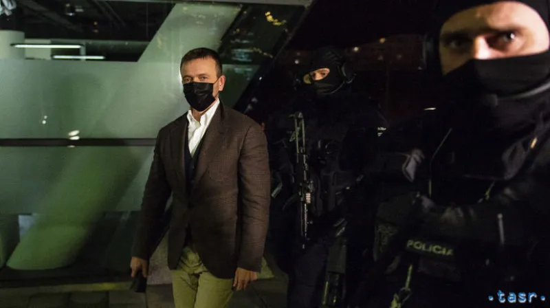 Podarí sa polícii pri Haščákovi a Gorile tentokrát vyhnúť hanbe? Milióny eur od štátu už raz žiadal  - Domáce - Správy - Pravda