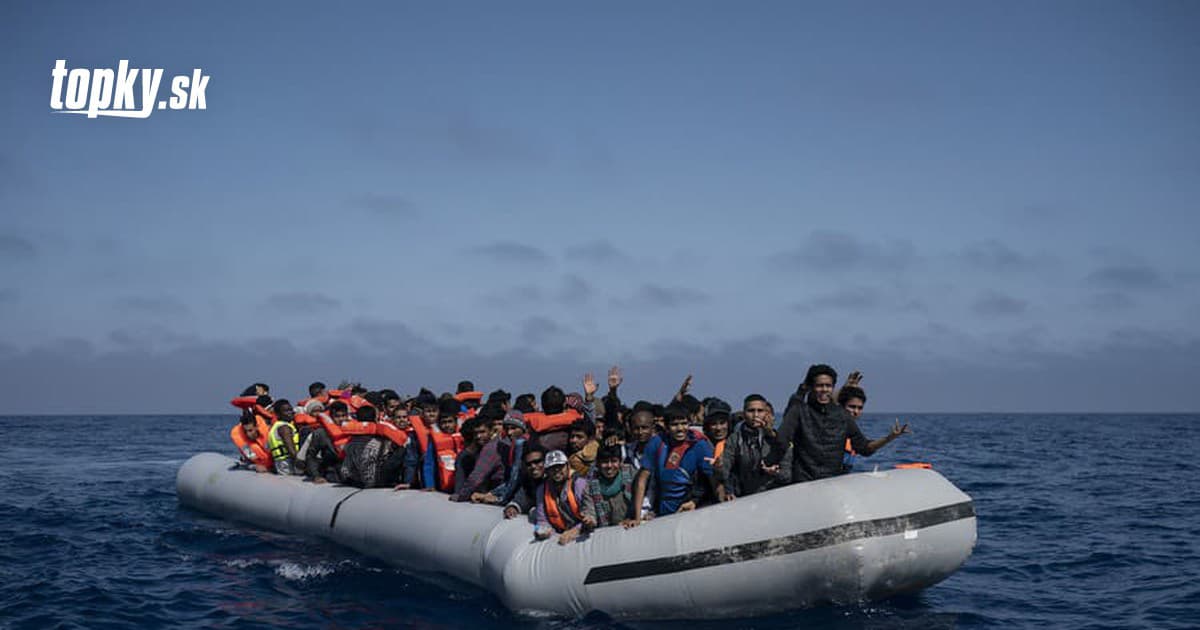 Tuniská pobrežná stráž zastavila za jednu noc až 400 migrantov: Snažia sa dostať do Európy | Topky.sk