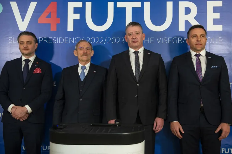 Rokovanie krajín V4 na Slovensku: Spoločný prístup k migrácii! Na čom sa predstavitelia dohodli? | Nový Čas