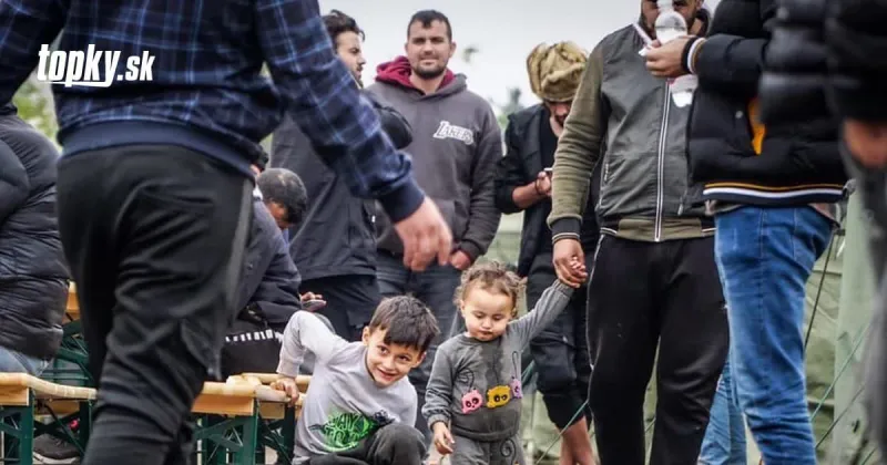 V opustenom kamióne v Mexiku objavili 343 migrantov: Medzi nimi našli vyše 100 detí | Topky.sk