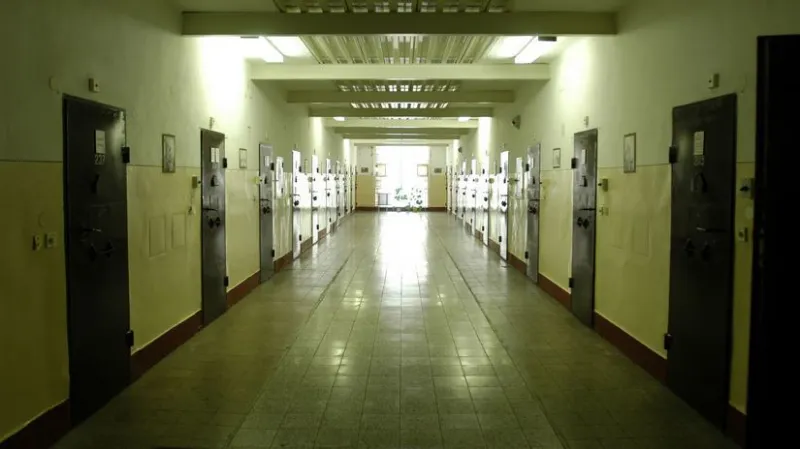 Expolicajta Vorobjova z kauzy Očistec súd podmienečne prepustil, prokurátor podal sťažnosť - Domáce - Správy - Pravda