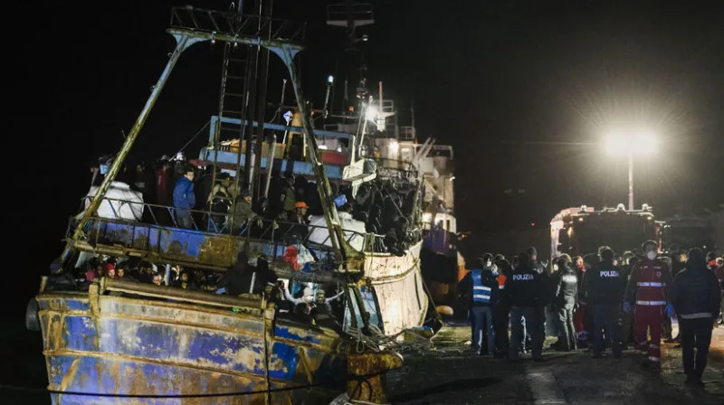 Taliani zachránili za štyri dni takmer 6-tisíc migrantov - Svet - Správy - Pravda