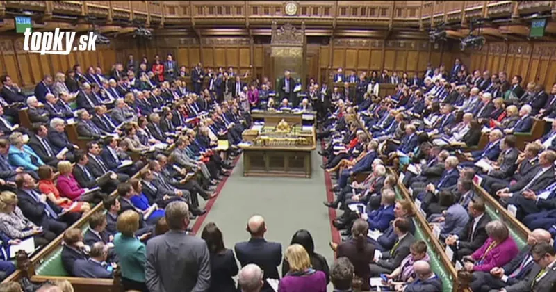 Poslanci v Británii schválili návrh zákona o nelegálnej migrácii | Topky.sk
