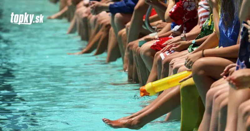 Na kúpaliskách zúri vojna: Návštevníci a plavčíci sú zúfalí kvôli migrantom! Boja sa o svoje zdravie | Topky.sk
