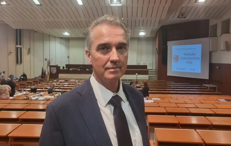 Trnku kritizoval za prenájom, župan zaútočil na jeho súkromie. Polaček vytiahol 20 káuz - Korzár SME