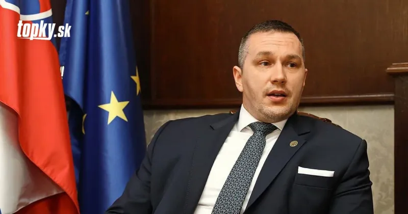 Novinky v akcii Rozuzlenie: Šéfa SIS Michala Aláča prepustili zo zadržania! Obvinenie naďalej odmieta | Topky.sk