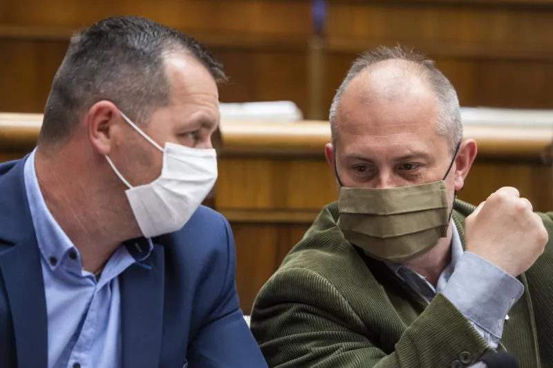 V kauze Kotlebových šekov bude vypovedať aj Ondrej Ďurica - SME