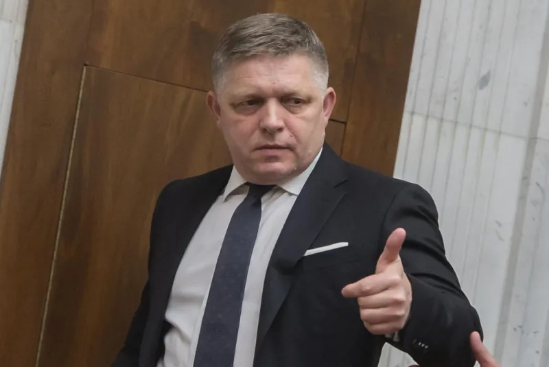 HNonline.sk - Kauza Súmrak: Vyšetrovateľ navrhol obžalovať Fica a spol., prokurátor mu prípad vrátil