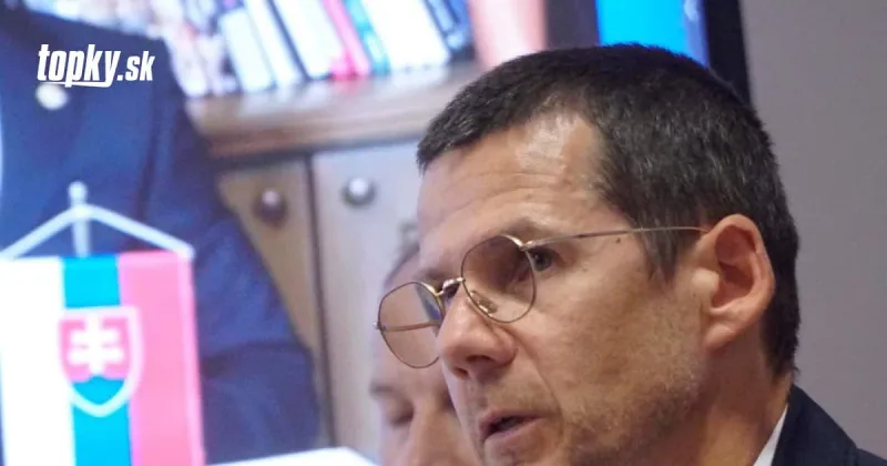 MIMORIADNE Hamran v téme nelegálnych migrantov šokuje: Zachytili sme dvoch teroristov, vyhostiť ich nemôžeme! | Topky.sk