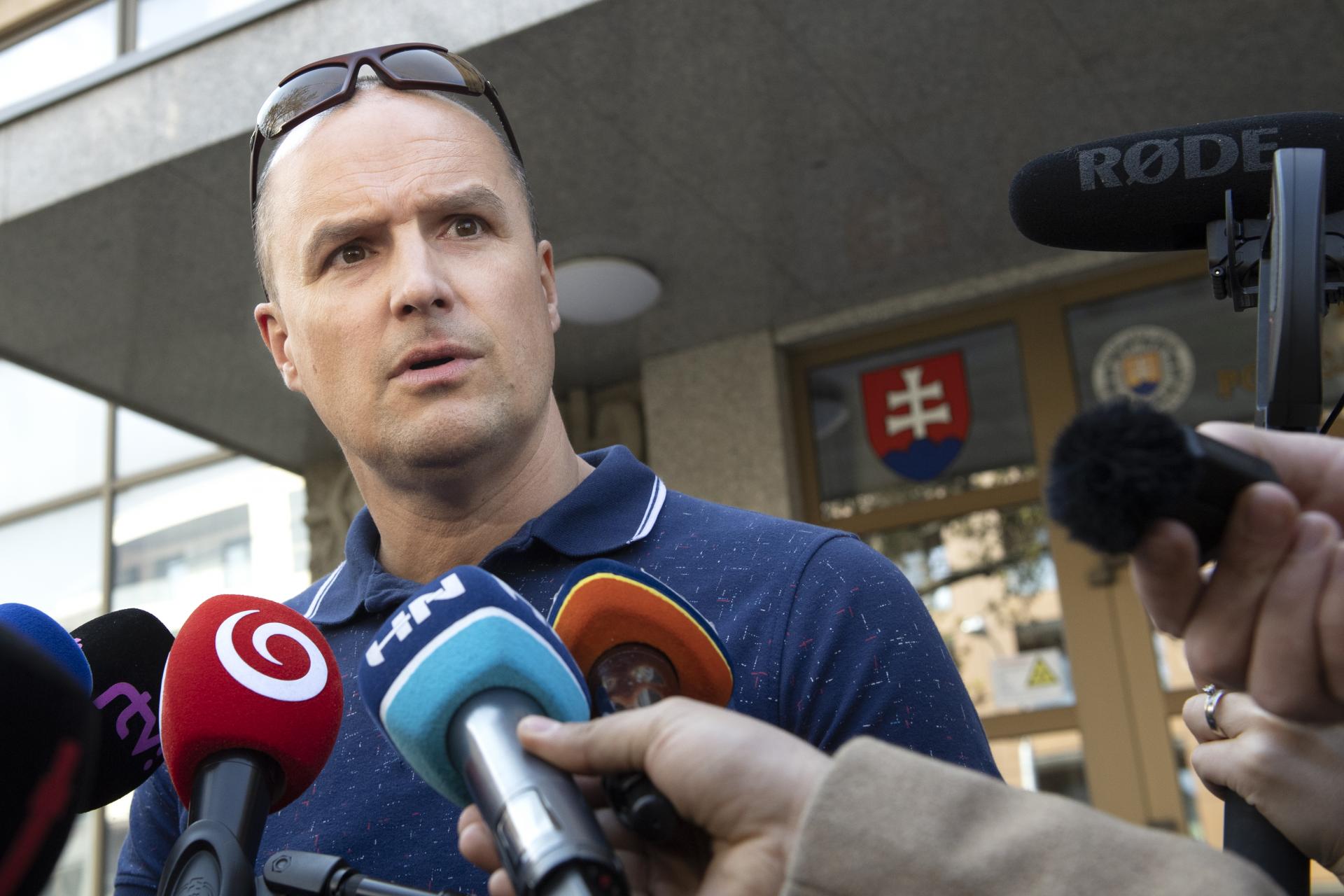 HNonline.sk - Ústavný súd skonštatoval porušenie práv obvineného sudcu a advokáta Davida Lindtnera