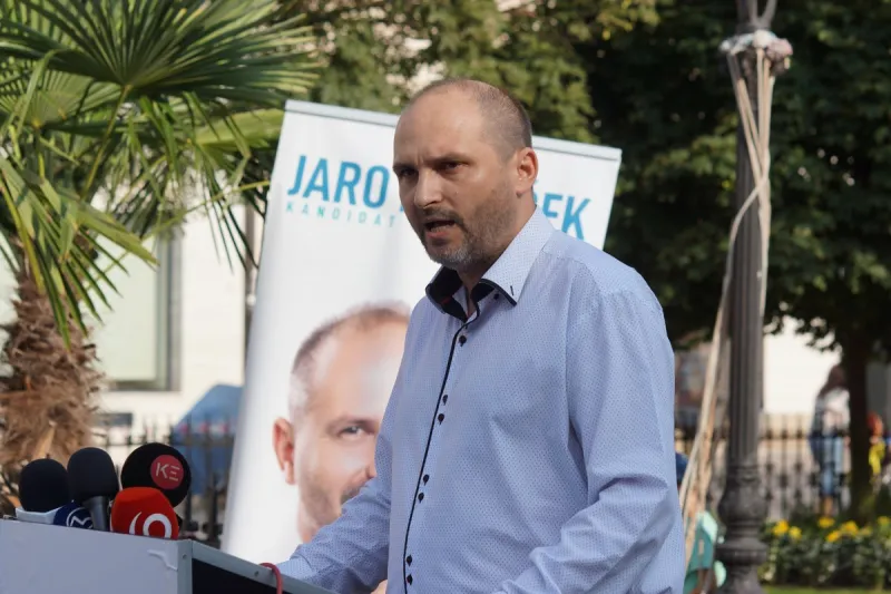 Polaček: Za antikampaňou stoja ľudia napojení na mafiu a stranu, ktorá to tu rozkrádala - kosice.korzar.sme.sk