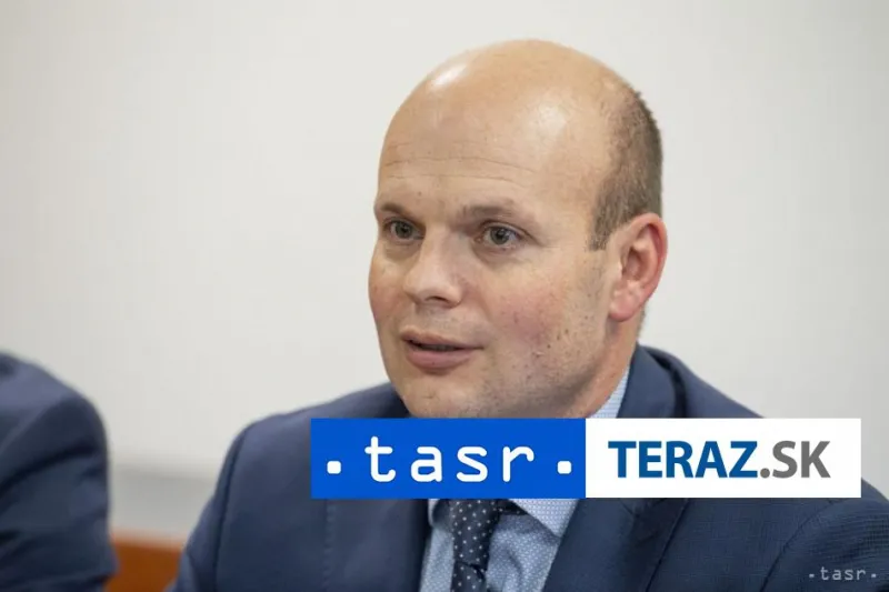 Kišš: Migračná kríza v SR vrcholí, predpokladá sa pokles migrantov