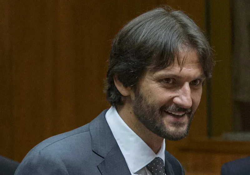 HNonline.sk - KOMENTÁR: Matovič a Kaliňák ako z béčkového kung-fu