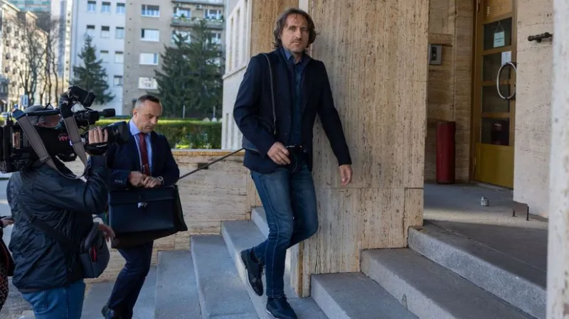 Ľudovítovi Makóovi a Borisovi Beňovi zrušili obvinenie - Domáce - Správy - Pravda