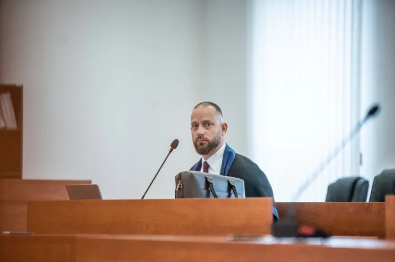 Najvyšší súd zamietol obžalobu advokáta Paru - SME