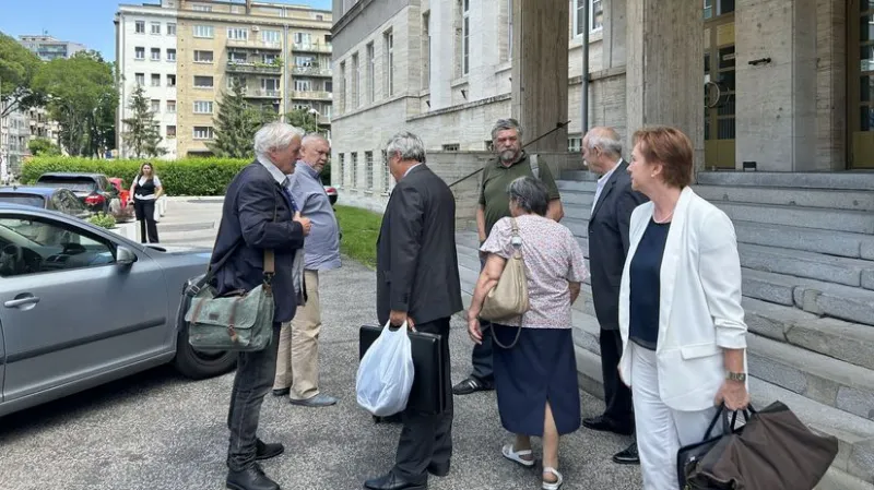 Zasadnutie v kauze Cervanová súd zrušil, odročené je na neurčito - Domáce - Správy - Pravda