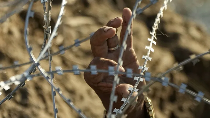 Pohrebisko detí a budúcnosti: Počet mŕtvych migrantov v Stredomorí sa toto leto strojnásobil - Svet - Správy - Pravda