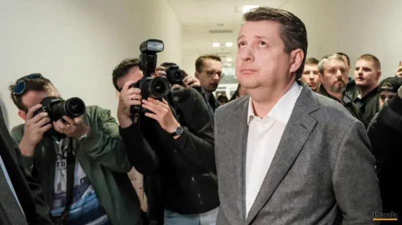 Bašternák sa pred súd nedostavil. Pojednávanie odročili kvôli strateným doručenkám - Domáce - Správy - Pravda